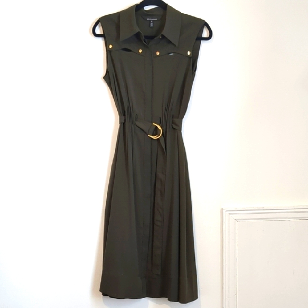 Elegant Olive Green Sleeveless Dress